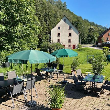 Gasthaus Zur Erle Simonswald Esterno foto