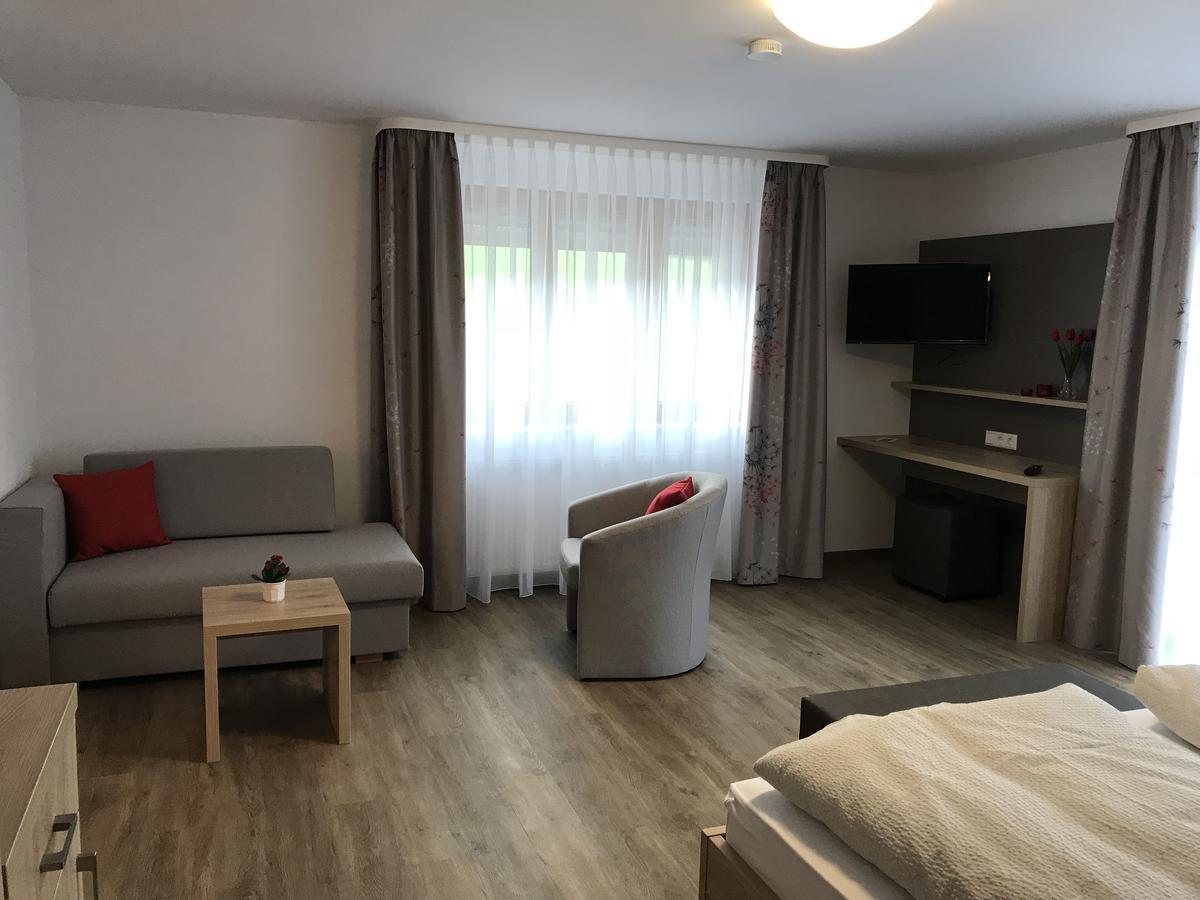 Gasthaus Zur Erle Simonswald Esterno foto